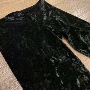 Onzie size XS velvet leggings